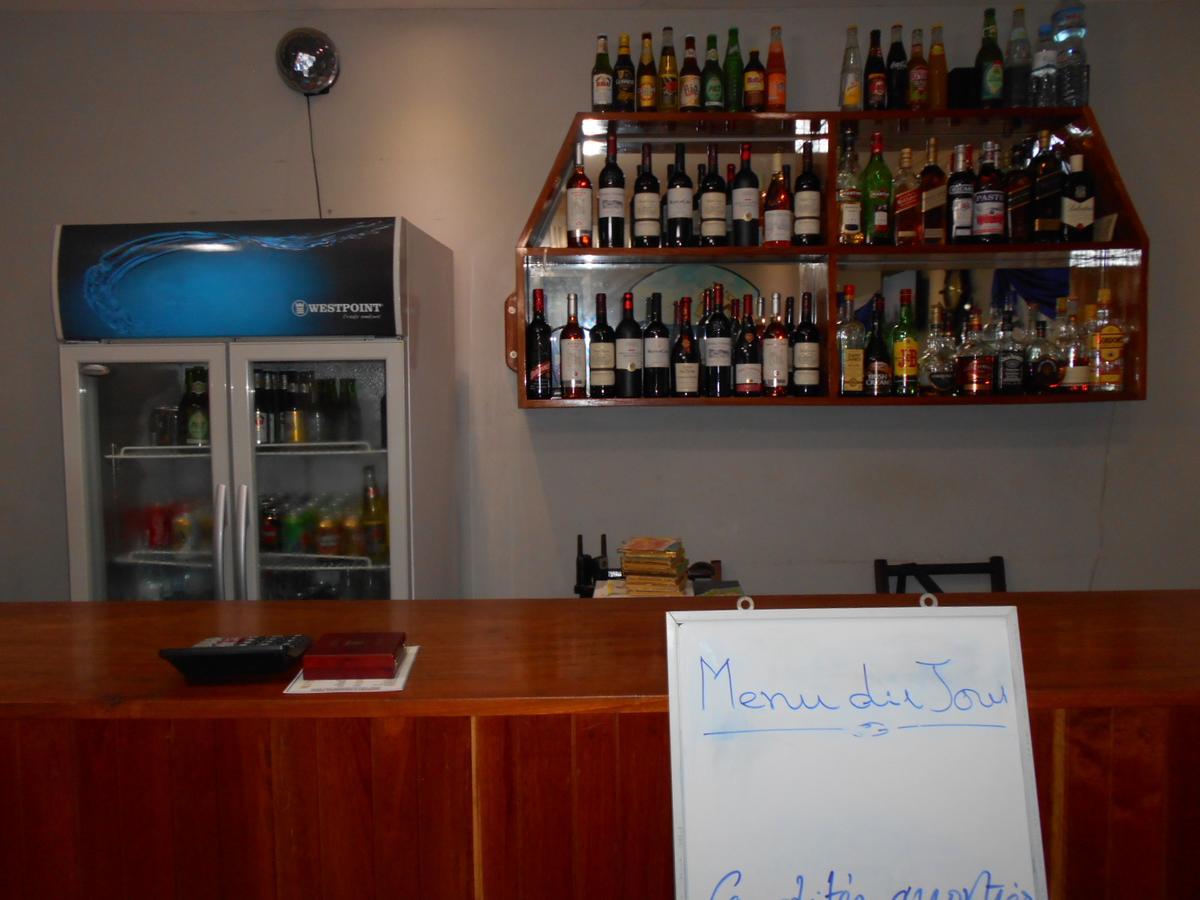 Agla Hotel Lome Exterior photo